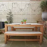 The Courtyard By Chateau Anna, - Free Parking York