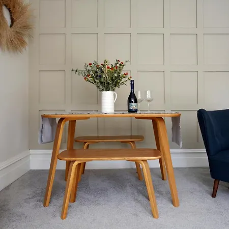 The Courtyard By Chateau Anna, - Free Parking Daire *