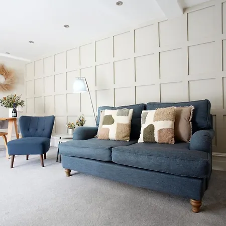 Appartement The Courtyard By Chateau Anna, - Free Parking *